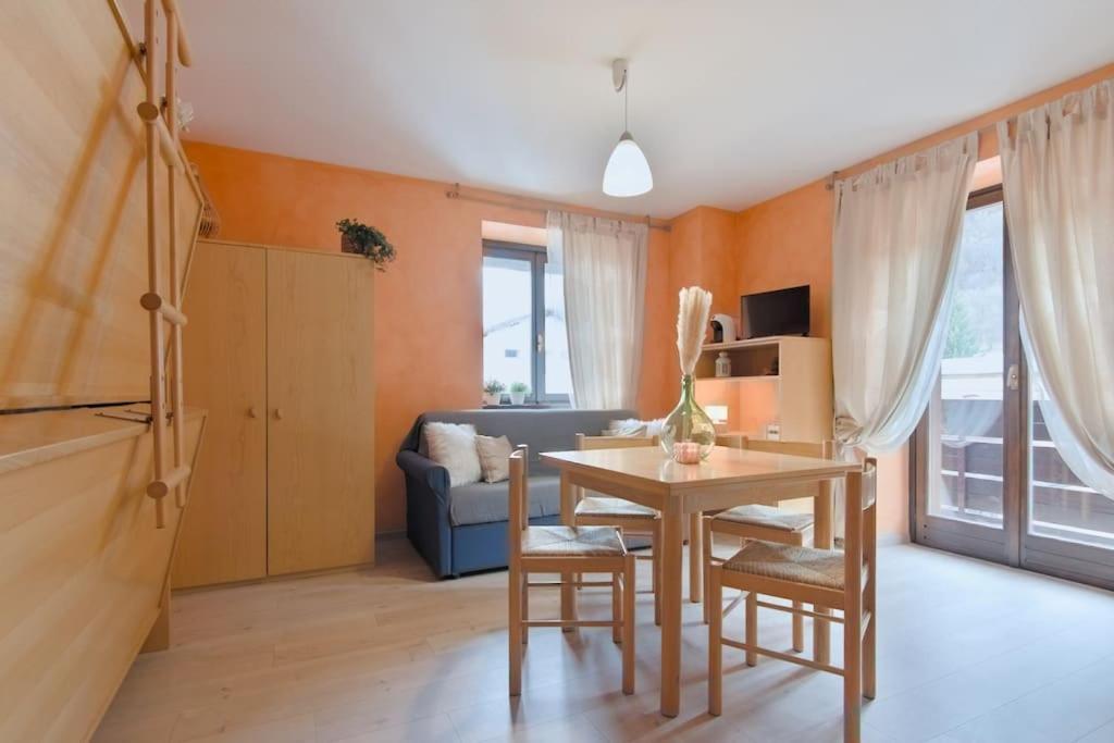 Aprica Alpine Loft Centralita E Park Free المظهر الخارجي الصورة