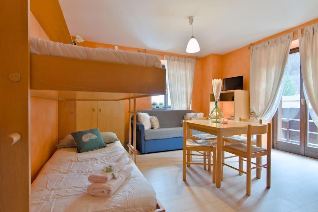 Aprica Alpine Loft Centralita E Park Free المظهر الخارجي الصورة
